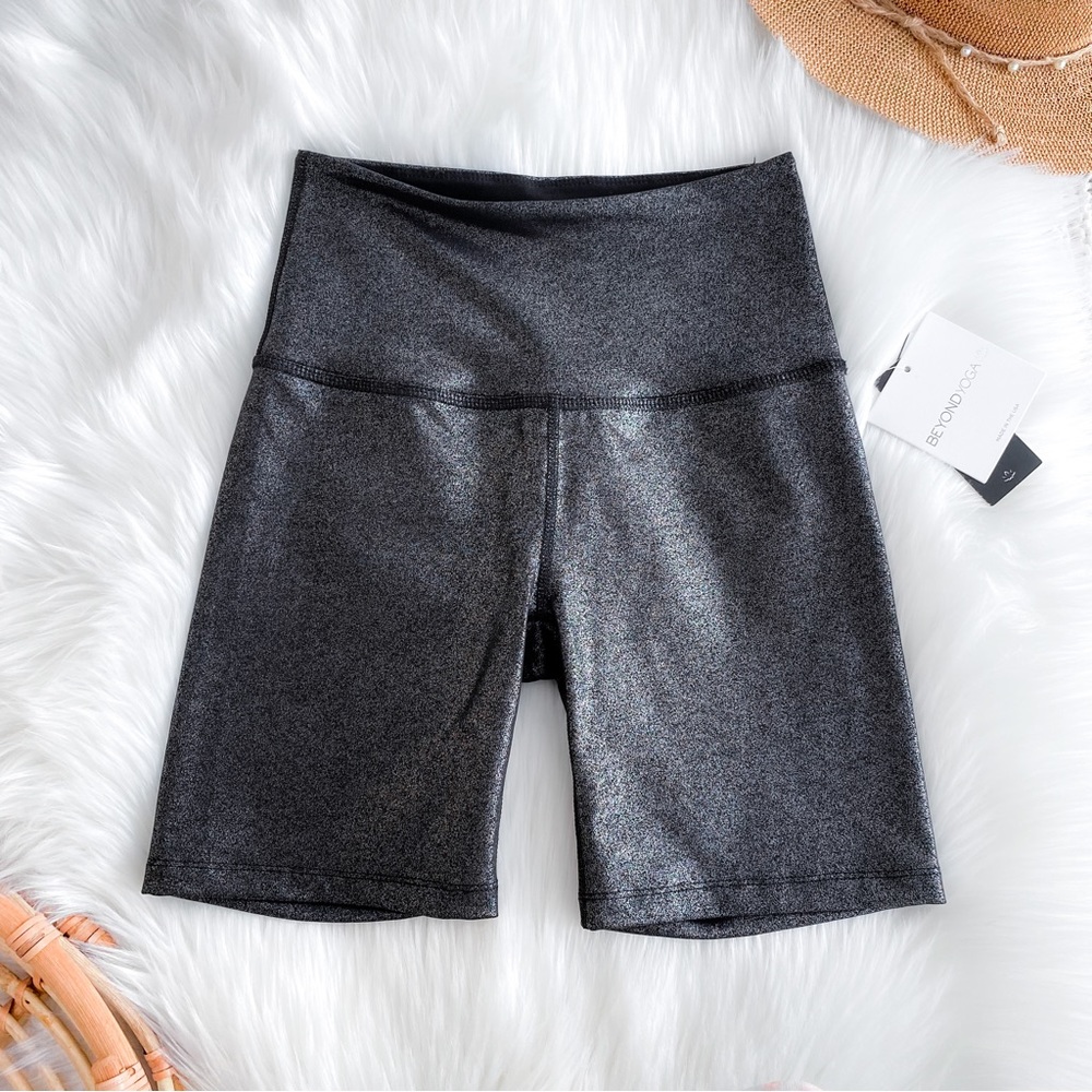 Beyond Yoga Twinkle High Rise Waist Biker Shorts Black Silver Metallic Shine NEW